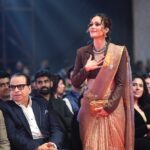 Waluscha De Sousa Instagram - देखना ना भूलिएगा अवॉर्ड्स की धमाकेदार शाम सिर्फ स्टार प्लस पर 1 जनवरी 2023 को शाम 7:30 बजे ✨✨✨ Don’t forget to tune in and watch a glittering evening @theitaofficial @starplus @anuranjan1010 #itaawards2022 #bestsupportingactress #ott #escaypelive