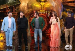 Waluscha De Sousa Instagram - Watch team #Tanaav tonight at the Bigg Boss house with Salman Khan at 9.30 pm!!

All episodes of #Tanaav streaming now, only on #SonyLIV

#TanaavOnSonyLIV

@sonylivindia @sonylivinternational @applausesocial @sameern @segaldeepak @sidkhaitan @manavvij @arbaazkhanofficial @sumitkaul10 @rkrkay @shashank.arora @zarinawahab123 @ektakaul11 @waluschaa @dan.husain @instasattu @sukhmanisadana @sahibabali @gaur_amit @arslangoni @rockey_raina #MKRaina @sheendass @arryamanseth #SudhirMishra @sachin.krishn @ishanshrivedi @adhirbhat @gagansethis @castingchhabra @garg.prasoon @carpe_f_diem @devnidhib @payal_verma_sachdev @suhrudgodbole @yesstudios @liorraz #AviIssacharoff #SharonLevi  @001danishkhan @amansrivas @saugatam