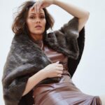 Waluscha De Sousa Instagram - 🤎 Styling : @abhilashatd @dipteeagarwal MUAH : @biancalouzado Photography : @sashajairam
