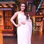 Waluscha De Sousa Instagram - Watch out for all the laughter and fun this weekend on the #KAPILSHARMASHOW with team #TANAAV Tune in on 26th Nov and join in on all the madnesssss 🤍🤍🤍 #TANAAV streaming now only on #SonyLIV @sonylivindia @sonylivinternational @applausesocial @sameern @segaldeepak @sidkhaitan @manavvij @arbaazkhanofficial @sumitkaul10 @rkrkay @shashank.arora @zarinawahab123 @ektakaul11 @waluschaa @dan.husain @instasattu @sukhmanisadana @sahibabali @gaur_amit @arslangoni @rockey_raina #MKRaina @sheendass @arryamanseth #SudhirMishra @sachin.krishn @ishanshrivedi @adhirbhat @gagansethis @castingchhabra @garg.prasoon @carpe_f_diem @devnidhib @payal_verma_sachdev @suhrudgodbole @yesstudios @liorraz #AviIssacharoff #SharonLevi @001danishkhan @amansrivas @saugatam #waluschadesousa