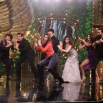 Waluscha De Sousa Instagram – Promotion of #BollywoodWalaDance on #biggboss15 was everything ✌🏼️
#eternallygrateful Film City Studio Mumbai
