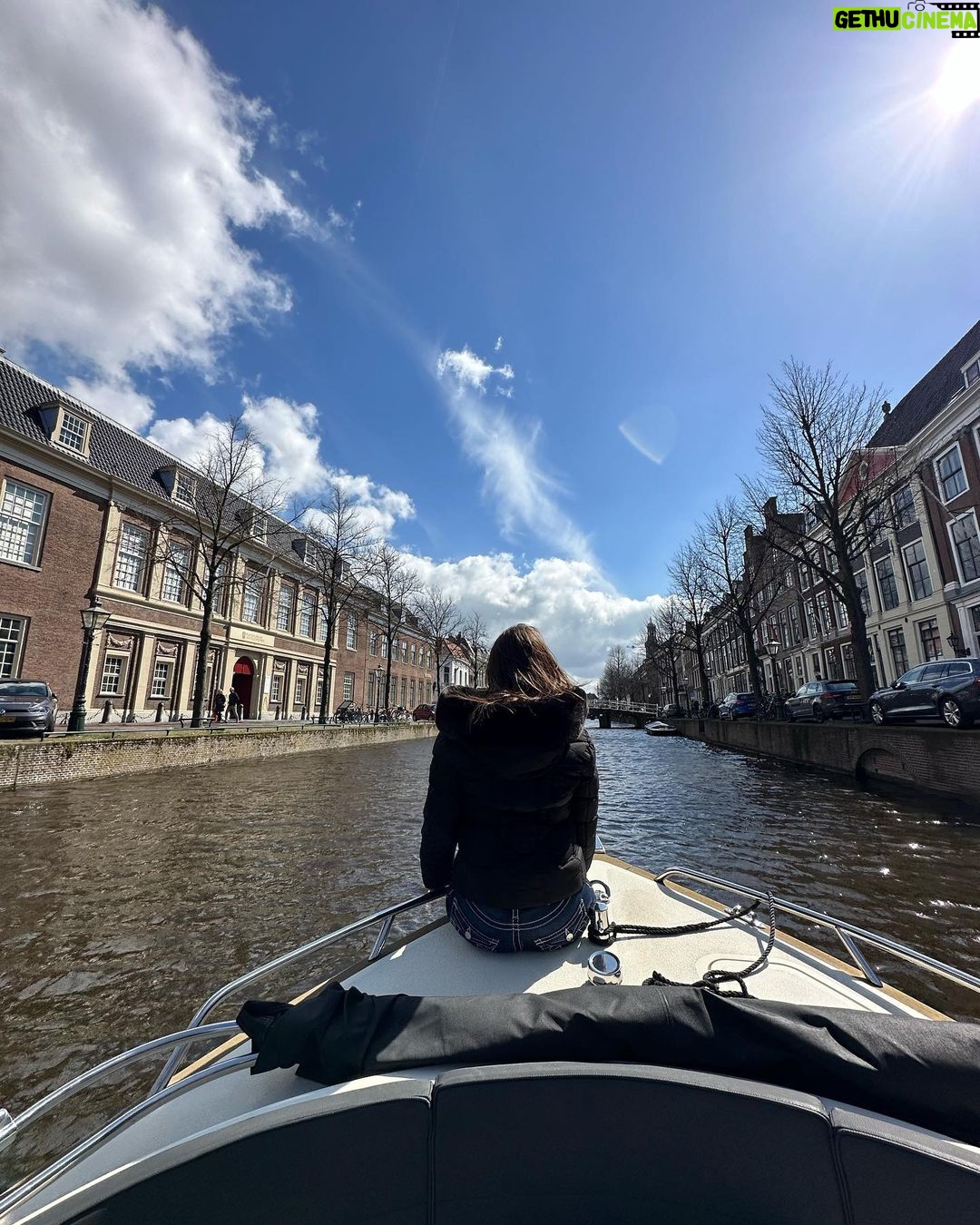 Waluscha De Sousa Instagram - SUNDAY 🤍 Amsterdam, Netherlands