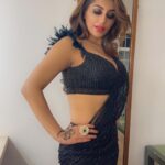 Yaashika Aanand Instagram - 🖤
