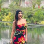 Yaashika Aanand Instagram - Roses are red , Violets are blue ; I hate poetry, But I’m into you 🫠🙈 . PC 📸 @_.kapilan.__ . . . #swipeleft #explore Sheraton Grand Chennai Resort & Spa