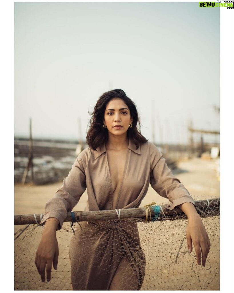 Yogita Bihani Instagram - @iyogitabihani , photographed on location in Mumbai. Photographer & Creative Director @bharat_rawail Styling @jeevikab Make-up @anumariyajose Hair @makeupnhairbyankita ————— All images are captured on the #NikonD850 flagship DSLR mounted with #Nikkor prime lenses. @nikonindiaofficial All photos colour graded in @lightroom with my signature presets. Purchase my presets from the link in my bio. ————— #photography #fashion #creativedirection #celebrity #mumbai #india #Nikon #NikonIndia Mumbai, Maharashtra