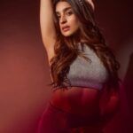 Yukti Thareja Instagram - dance me to the end of love✨💋