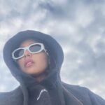 Yukti Thareja Instagram – It’s always “you’re so cute” and never ‘lemme build you a house in mountains’

@the_treehouse_jibhi Manali