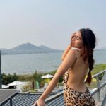 Yukti Thareja Instagram - What a time to be alive💗 @sula_vineyards #bestdump Nashik