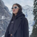 Yukti Thareja Instagram – It’s always “you’re so cute” and never ‘lemme build you a house in mountains’

@the_treehouse_jibhi Manali