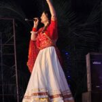 Zeel Joshi Instagram - શરદ પૂનમ ની રાતડી ♥️ #navratri #sharadpunam #bhinmal #rajasthan 🥰 @zeel_joshii #zeeljoshi