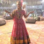 Zeel Joshi Instagram – Navratri’s some memorable moments ♥️
.
.
.
.
@zeel_joshii #zeeljoshi 
#newpost #fyp #story #navratrispecial #look #navratrilook #singer