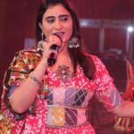Zeel Joshi Instagram - Navratri's some memorable moments ♥️ . . . . @zeel_joshii #zeeljoshi #newpost #fyp #story #navratrispecial #look #navratrilook #singer