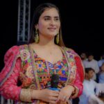 Zeel Joshi Instagram – Last night navratri moments…🙏💐

Click by : @mukesh_rajveer_films

#picoftheday #instagood #trending #navratri #zeeljoshi