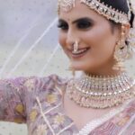 Zeel Joshi Instagram - Traditional Look 🥰😍 Artist-@makeover_by_heenajoshi Model-@zeel_joshii Organizer-@sbc_rajkot #teamheenajoshi #shrutibeautysalon #shrutibeautysalonsurendranagar . . . . @zeel_joshii #zeeljoshi #traditional #outfit #lengacholi #influencer #bridelook #outfitoftheday #trending