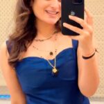 Zeel Joshi Instagram - Blue-Blue 💙🩵 . . . . @zeel_joshii #zeeljoshi #fypシ #explorepage #trendingreels #dance #singer #viralvideos