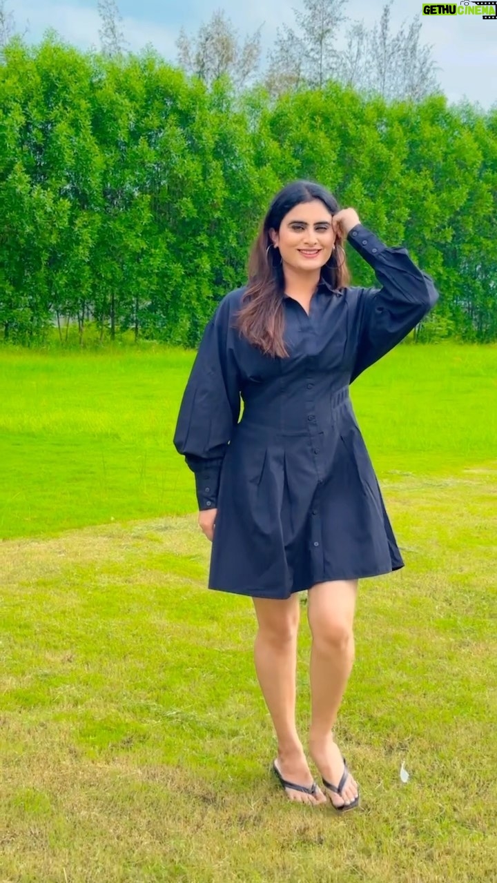 Zeel Joshi Instagram - Black Lover 😌🖤 . . . . #black #insta #fyp #trending