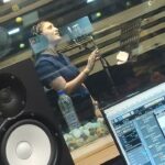 Zeel Joshi Instagram – Zeel Joshi_New Song_Rec..Time
@zeel_joshii 
@tanariri_recording_station 
@piyushtrivedi__ Seven Eleven Business Hub