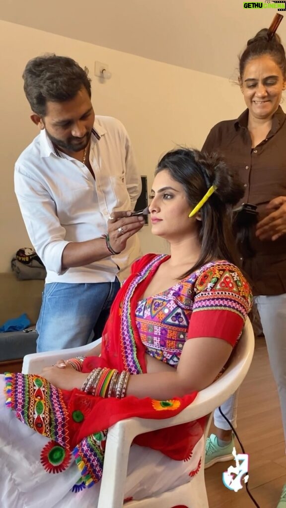 Zeel Joshi Instagram - Makeup 🕰️😍 . . . . #zeeljoshi #explorepage #makeuptutorial #makeupartist #actress
