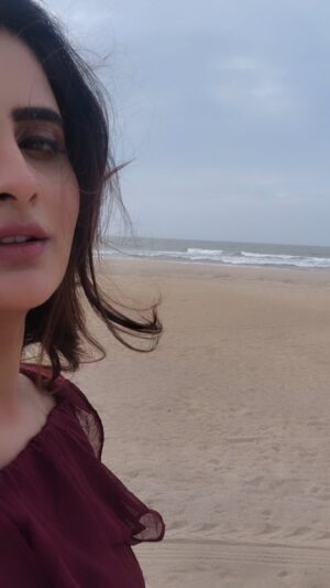Zeel Joshi Instagram - દરિયાદેવ❤️
.
.
.
.
@zeel_joshii #zeeljoshi #dariya #neture #samandar #trending #fypシ #foryou