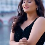 Zeel Joshi Instagram - #justfeelit 🥰 . . . . . . @zeel_joshii #zeeljoshi #explorepage #foryou #instagram #reels #trendingreels