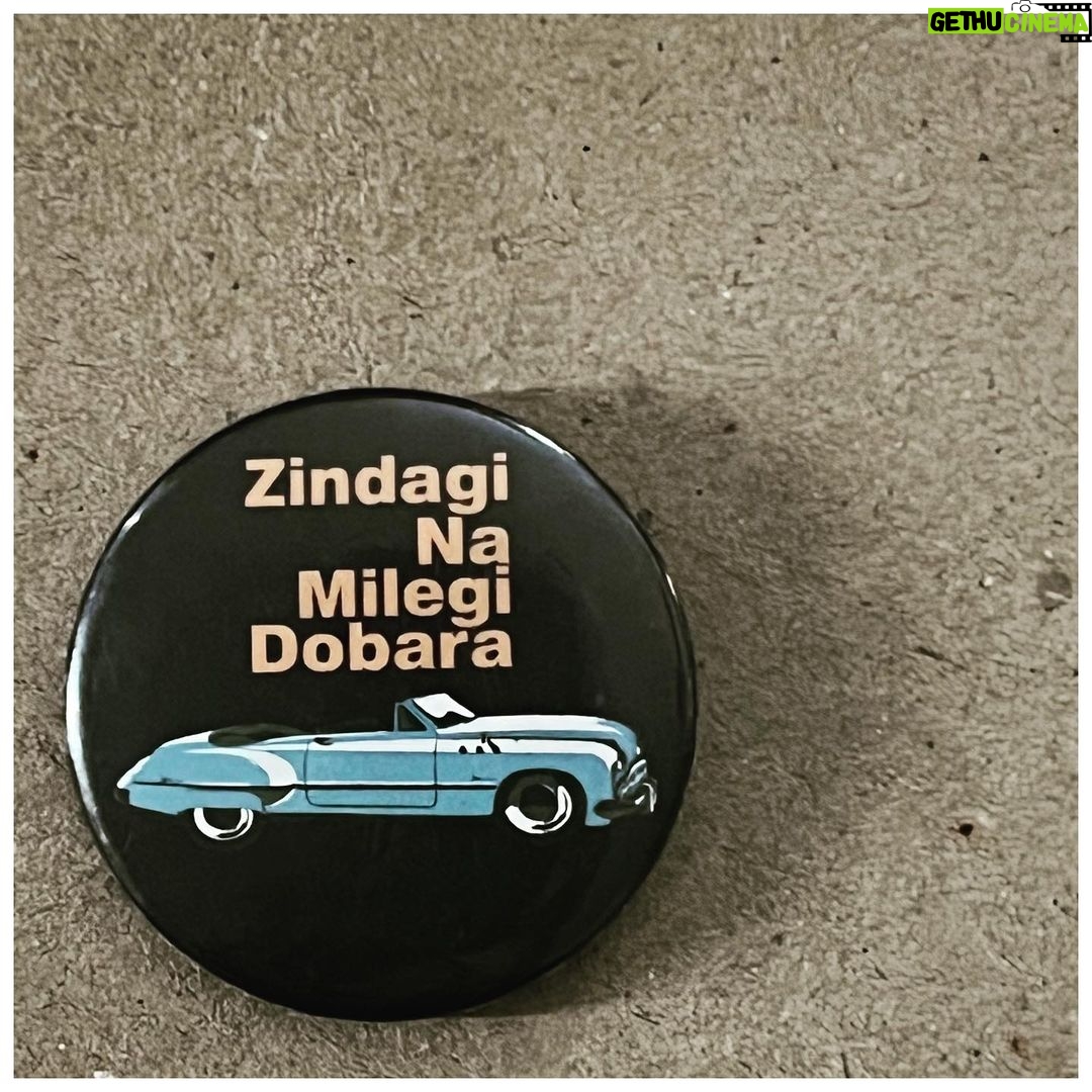 Zoya Akhtar - 19.5K Likes - 12 Years #crewbadge #znmd #bestcast #bestcrew #bestfans #onlygratitude ♥️