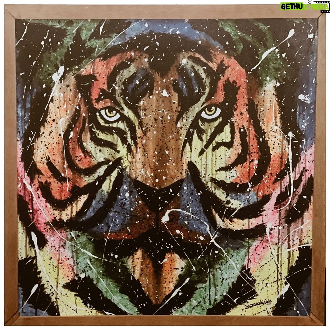 Zoya Akhtar Instagram - Tiger Tiger Burning Bright #bestgift #painting #sonakshisinha #thatgirlisanartist @aslisona @tigerbabyofficial