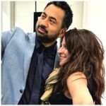 Zoya Akhtar Instagram - Show Me The Way 😊 Thank You Kal ♥️ #kumarandme @thedailyshow @kalpenn #newyork