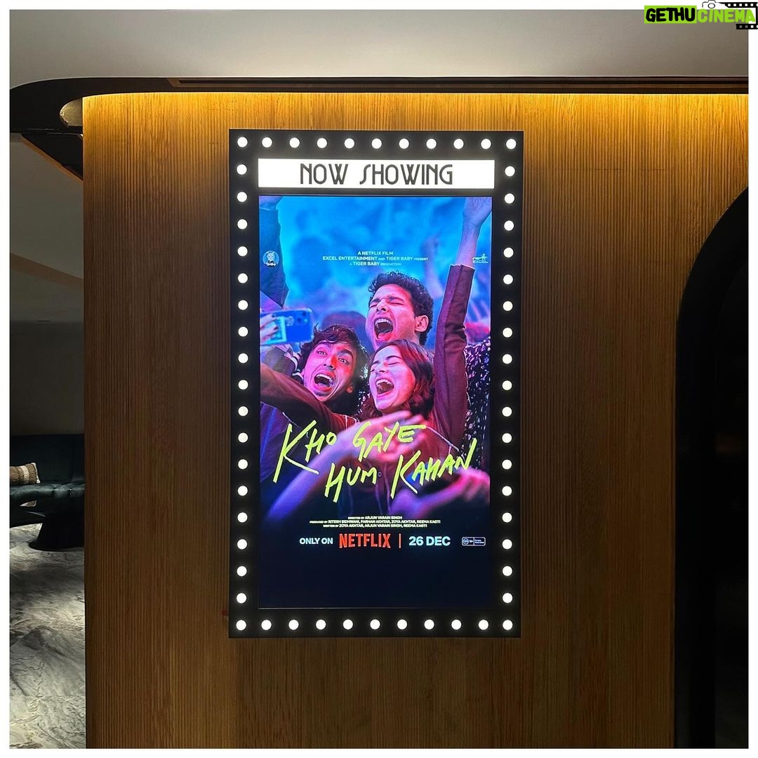 Zoya Akhtar Instagram - Coming Soon 😊 #khogayehumkahan @arjunvarain.singh @reemakagti1 @faroutakhtar @ritesh_sid @siddhantchaturvedi @ananyapanday @gouravadarsh @tigerbabyofficial @excelmovies #lightbox