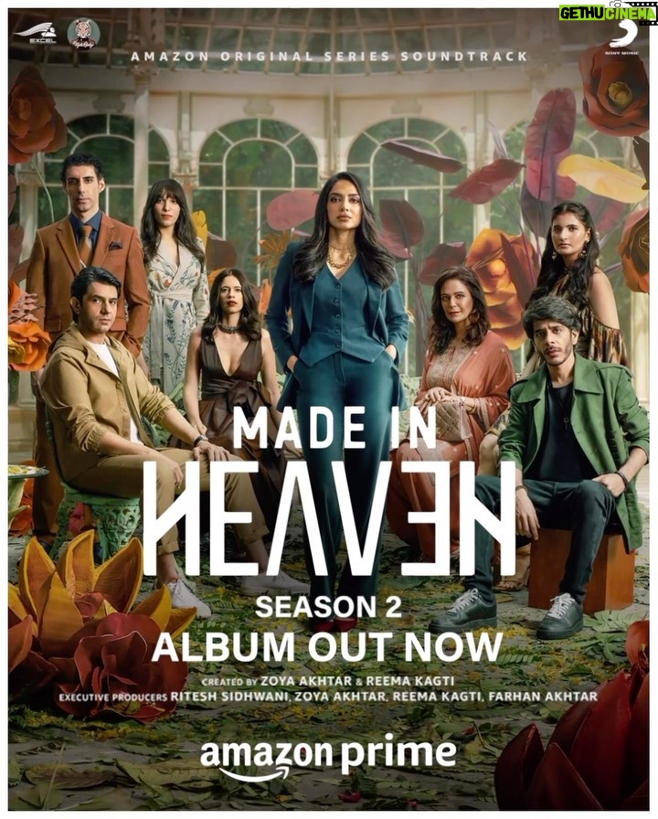 Zoya Akhtar Instagram - The album is out ♥️🎧 @groovio @komorebi.music @roy_al_music @ankurtewari @lopamudra.music @curtainblue @reemakagti1 @nityamehra19 @alankrita601 @neeraj.ghaywan @ritesh_sid @faroutakhtar @kassimjagmagia @angaddevsingh_ @vishalrr @excelmovies @tigerbabyofficial