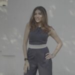 netri nisarg trivedi Instagram - ❄️🤍 winter sun! For the launch of Realme C67 Pc and arranged: @juugaadmedia