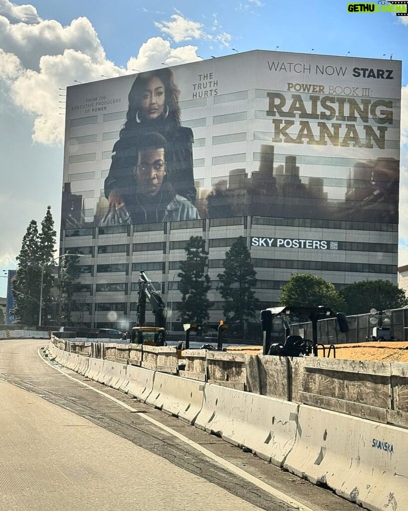 50 Cent Instagram - The best show on Tv right now, if haven’t had a chance to see Raising Kanan yet check me out. @bransoncognac @lecheminduroi