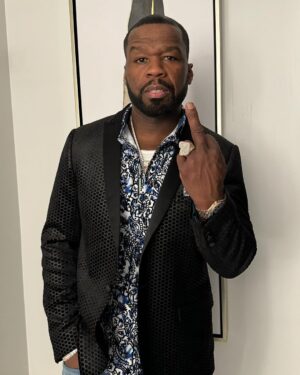50 Cent Instagram - If you not with me, you are against me Fool, if you ain’t Down why you around 🤷🏽‍♂️GLG🚦GreenLightGang 🎥 @bransoncognac @lecheminduroi