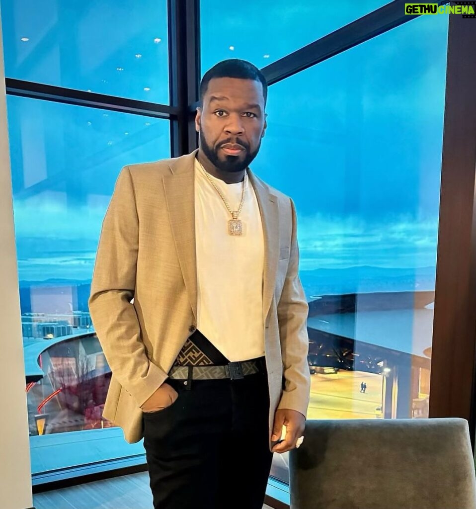 50 Cent Instagram - If you have made me your enemy in your mind. you should change your mind, Pick another person because I’m not the kinda guy who go’s away. @bransoncognac @lecheminduroi