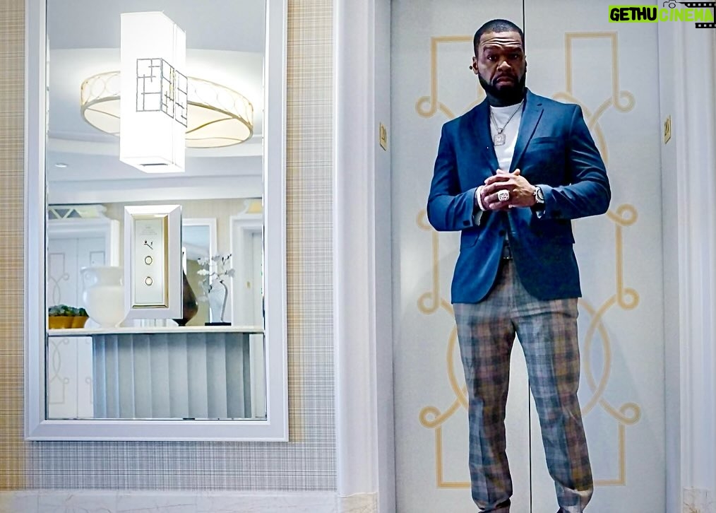 50 Cent Instagram - Let’s get, it’s time to work let’s go! @bransoncognac @lecheminduroi
