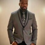 50 Cent Instagram – Hey if I have offended you in anyway, I like to apologize. GLG🚦GreenLightGang we can get more done together,🥷🏾why we work against each other. @bransoncognac @lecheminduroi