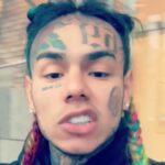 6ix9ine Instagram - WATCH IT ALL CRUMBLE @elpelonavila rescheduling for Austin 🙏🏻 DMV everything 🙏🏻🙏🏻