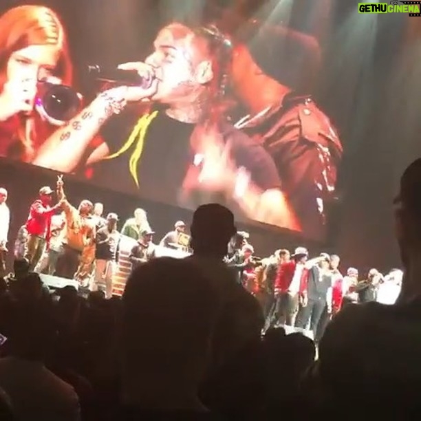 6ix9ine - 1.7 Million Likes - LAST NIGHT I SNUCK INTO THE STADIUM... I CANT MAKE THIS UP ... THE ENERGY WAS CRAZY ‼️‼️ I LITERALLY TOLD MYSELF IM GONNA RUN ON STAGE AND THIS IS WHAT HAPPENED 🤣🤣🤣 NOBODY ON THAT LINEUP YESTERDAY MATTERED AFTER THIS 🤦🏻♂️🤦🏻♂️