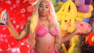 6ix9ine Instagram - 1 WEEK TODAT 70,000,000 + VIEWS 🌈🌈🌈🦄🦄🦄💞💞💞💧💧💧 BITCH WE HOTTEST THING COMING OUT NEW YORK 😈‼️‼️‼️ @nickiminaj RACE ME 🏃🏻‍♂️