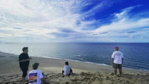 APOLLO Instagram - 47都道府県ツアーで
この投稿についたいいねが
次の場所の生活費になります！
いつもコメントといいねありがとうございます！力なってます！
地元は最高さ❤️‍🔥