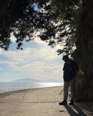 APOLLO Instagram - 47都道府県ツアー！この投稿のいいねが
明日の山口編の生活費になります🙏
是非いいねお願いします🔥
おねしゃす！コメントもお願いしゃす🙏
チャンネル登録もおねしゃ…