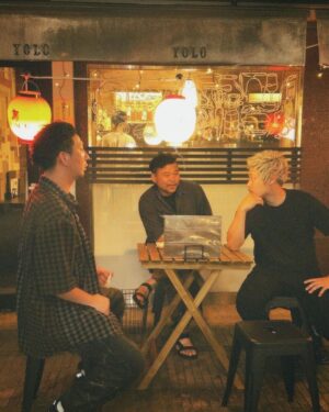 APOLLO Instagram - おもろかたな。
