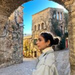 Aakanksha Singh Instagram – Pause and breathe 💛

#travel #peace #explore #life #love