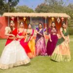 Aashika Padukone Instagram - Sankranthi sambaralu 😍 @zeetelugu @sreepriya__126 @_anshureddy @ashikapadukone_official @sunandhamalasetti_official @bhavanasamanthula_official @mahi_maheswari_official
