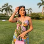 Aashna Shroff Instagram – The most beautiful start to the year with impeccable food, yum picantes and the perfect sunset. Thank you for having us @salttkarjat ✨ Saltt Restaurant & Bar