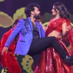 Aata Sandeep Instagram - Hope you all loved our Mass Dance of #MegaStar Mega Moves in #BiggBoss Grand Finale @starmaa Thank you @nayani_pavani for making our performance more energetic👏👏 Thanks to @dcpuday & team @udfudaydancefloor @endemolshineind Thanks to my designer for making my outfit perfect fit and flexible to dance @contraditions #BiggBossGrandFinale #AataSandeepMaster #NayaniPavani #StarMaa #Dance #JamJamJajjanakka
