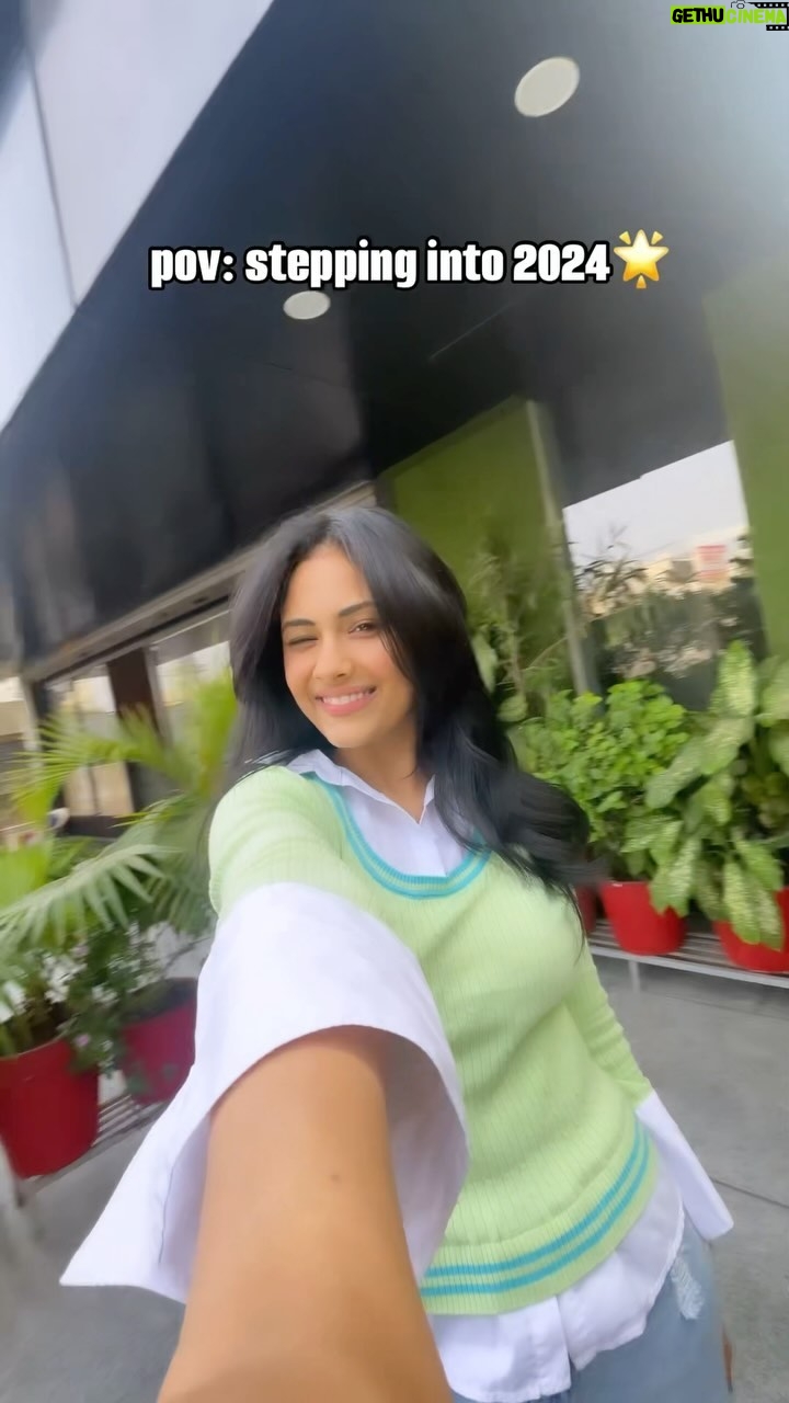 Aayushi Dholakia Instagram - new year, new meππ»ββοΈπ . . . . . . @allureandbeardstudio @studio2.oh #reels #hairchange #haircute #hairstyled #newhairstyle