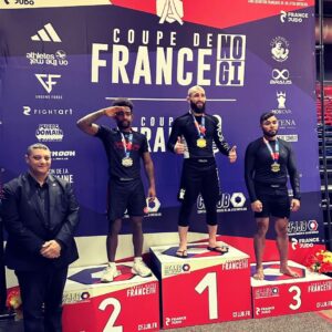 Abdoul Abdouraguimov Instagram - Champion  coupe de France blackbelt No gi - 97,5kg et Absolut 🥇🥇
#doublegold
#cfjjb
