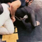 Abdoul Abdouraguimov Instagram - Travail spé Scramble 🤼‍♂️ Pour le @lazykingmma Sous les 👀 de @fredfmc #mma #ufc #sport #grappling #jjb #sport #sports #entrainement #combat #training #musculation FMC Performance Center