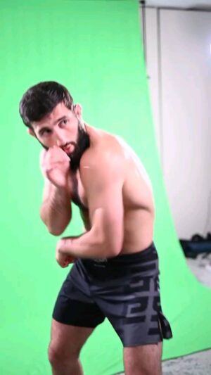 Abdoul Abdouraguimov Instagram - Ceinture bogoss qualité !