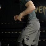 Abdoul Abdouraguimov Instagram - Dernière ligne droite pour le @lazykingmma 👑 Bientôt la vidéo sur notre chaîne @yaps.production #mma #sport #entrainement #lazylutte #grappling #ares #ufc #musculation #jjb #training FMC Performance Center